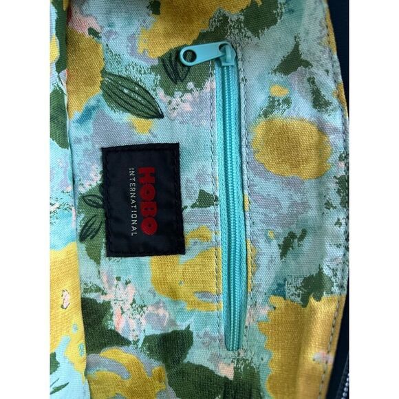 HOBO International Black Leather Foldover Clutch Wallet - Picture 3 of 7